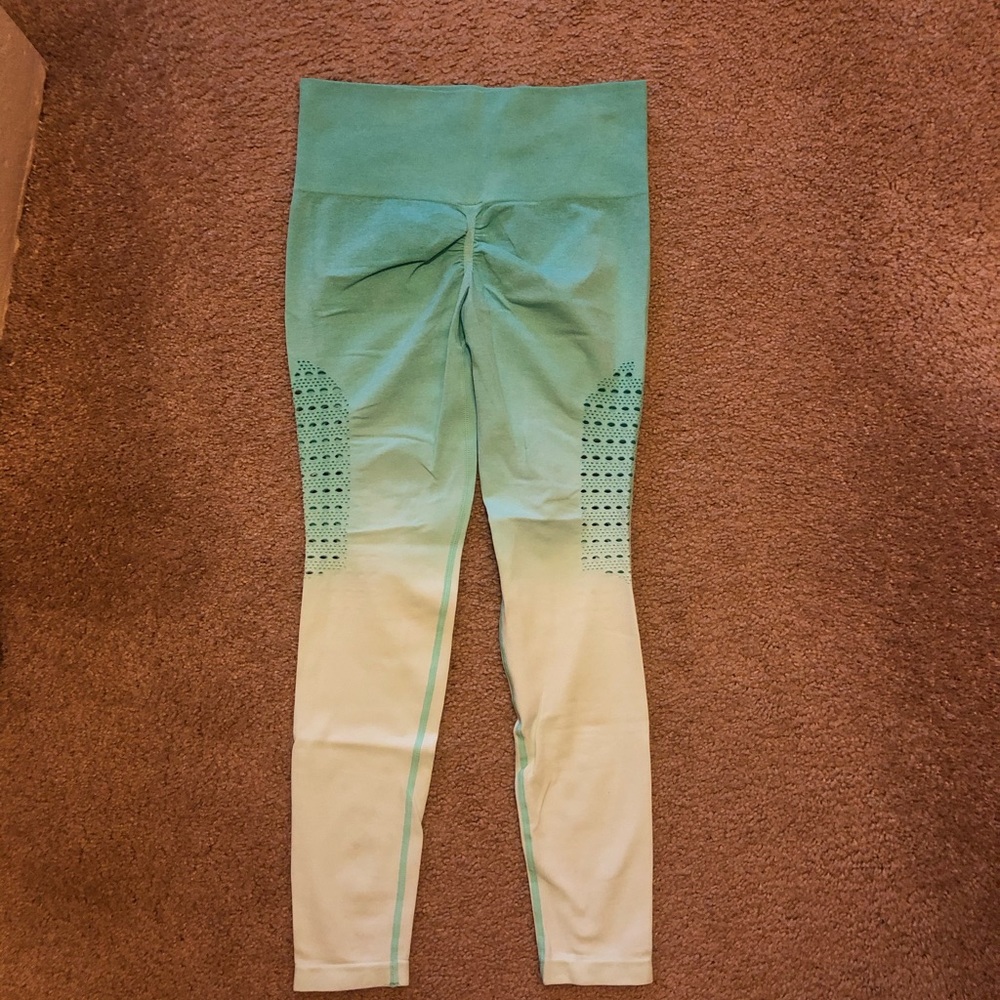 Curves N Combat Boots Leggings - Picture 5 of 6
